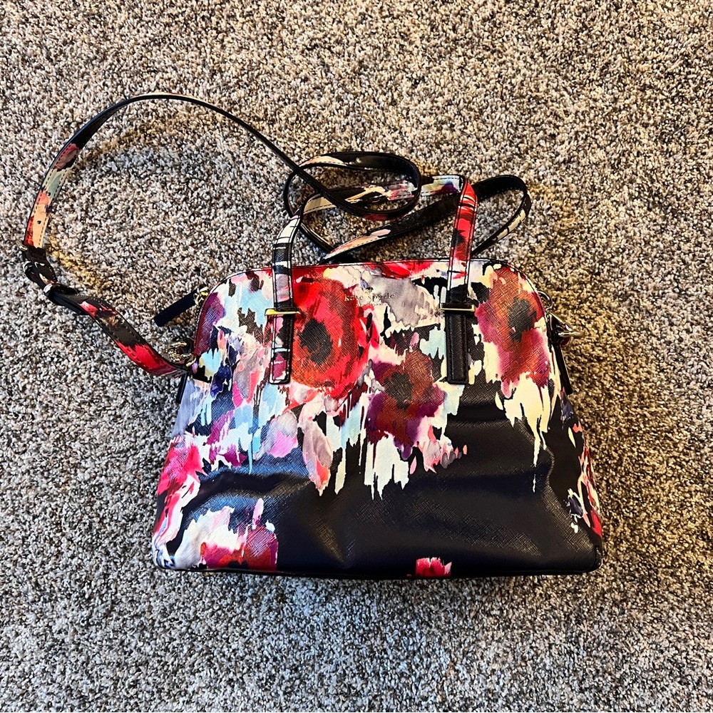 Kate Spade Black and Red Floral Shoulder Bag